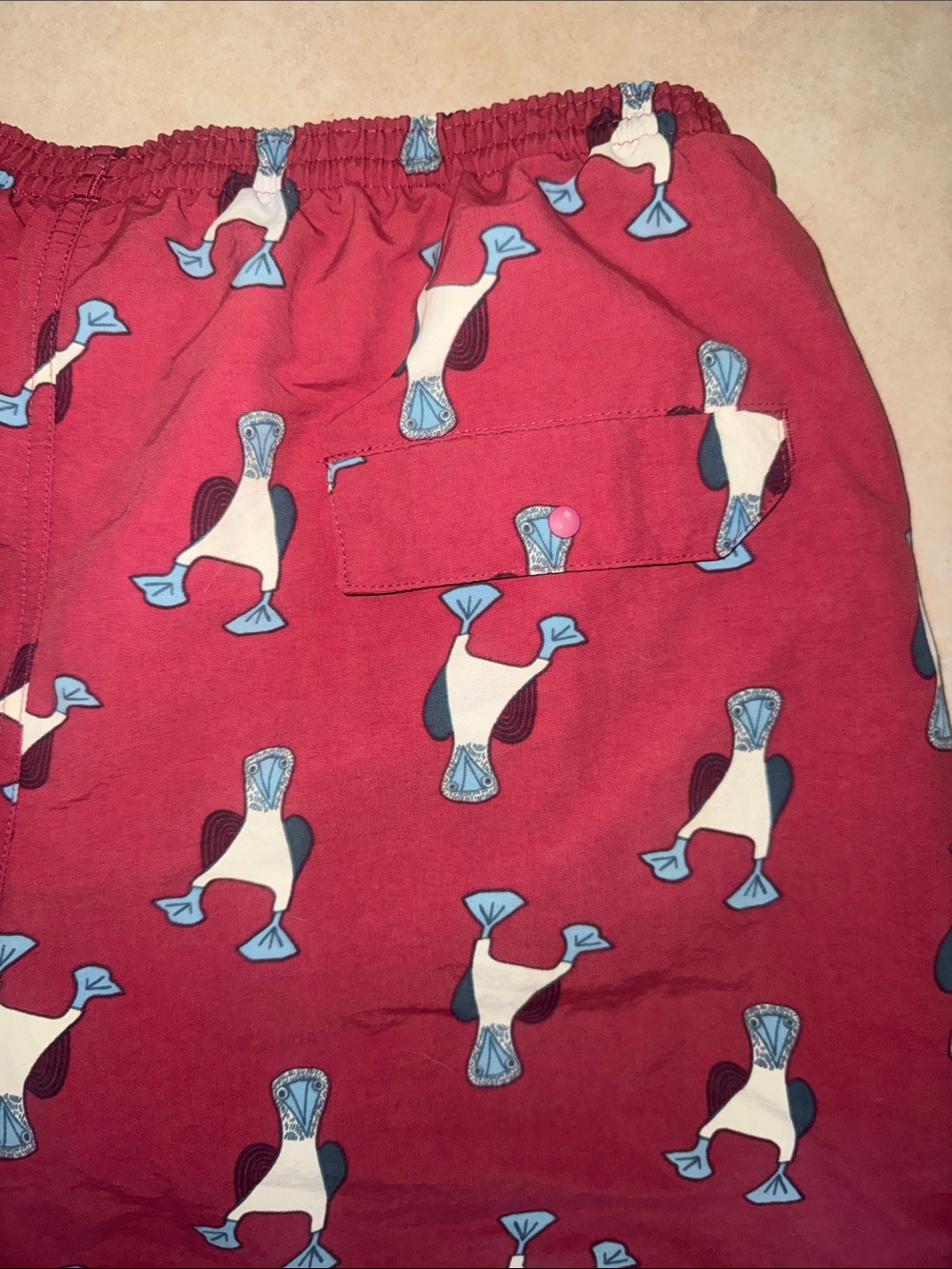Patagonia • Men’s Baggies 5” Swim Shorts Star Pink Boobie Bird Print Size Large - Picture 14 of 14